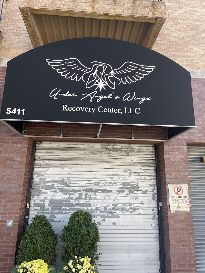 Under Angel's Wings Recovery Center LLC - Photo 2